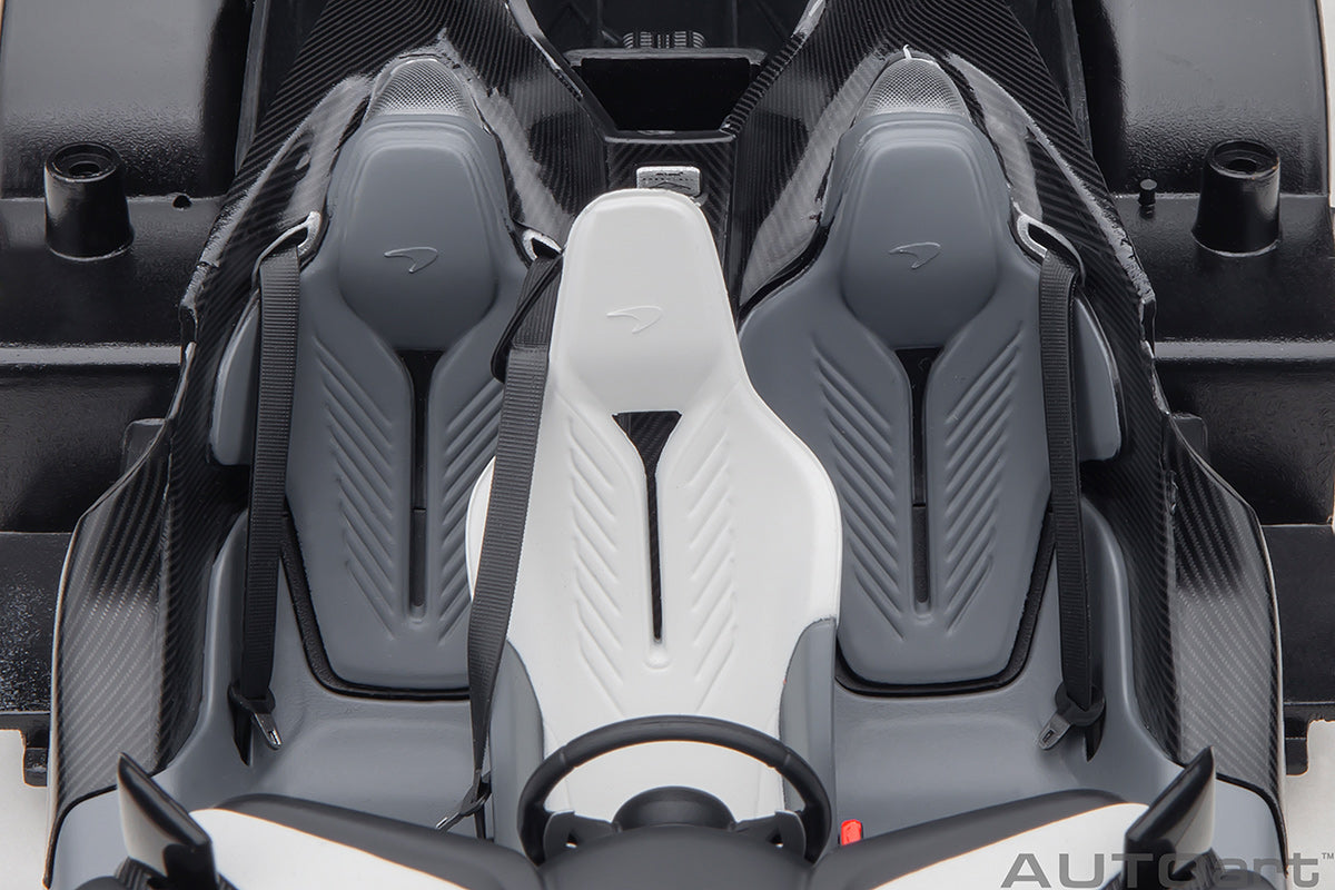 McLaren Speedtail 1:18