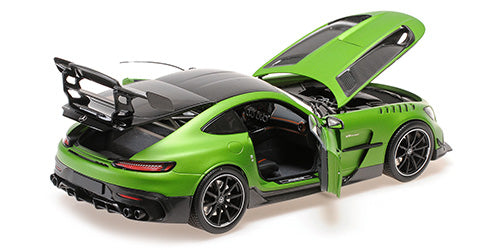 Mercedes AMG GT 2021 1:18