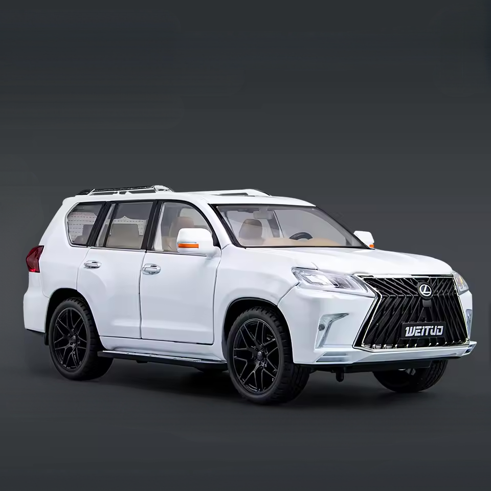 Lexus LX570 1:18