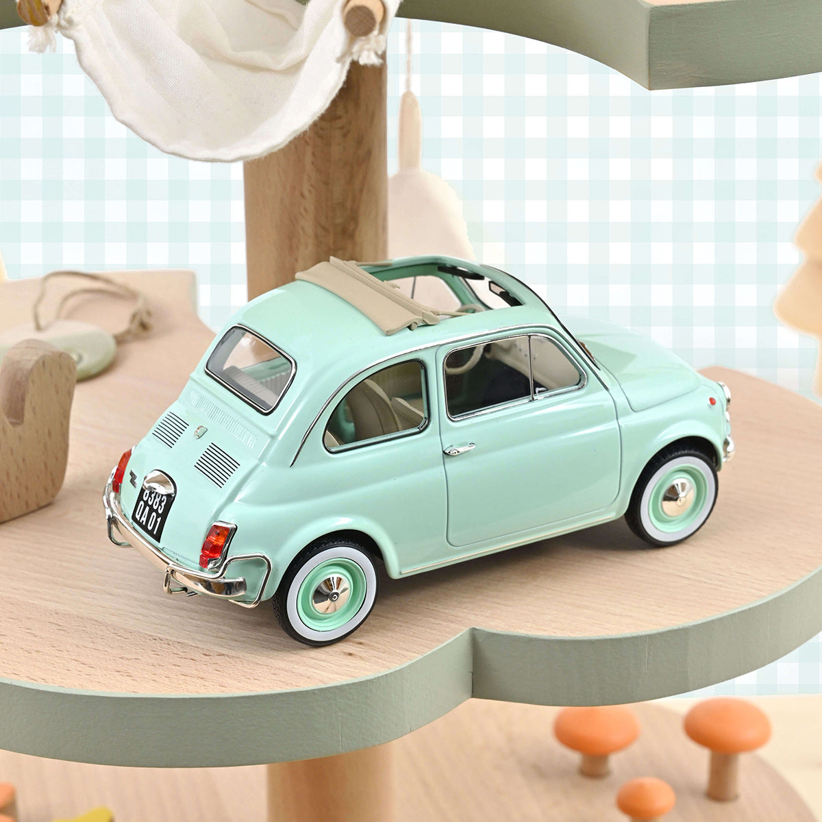 Fiat 500 L 1968 1:18