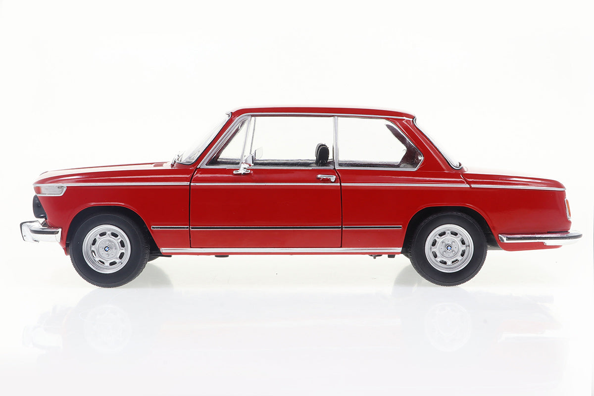 BMW 1602 1971 1:18