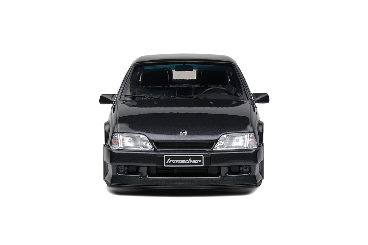 Opel Omega 500 1990 1:18