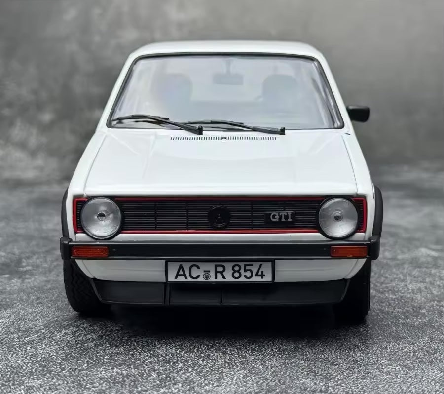 Volkswagen Golf GTI 1976 1:18