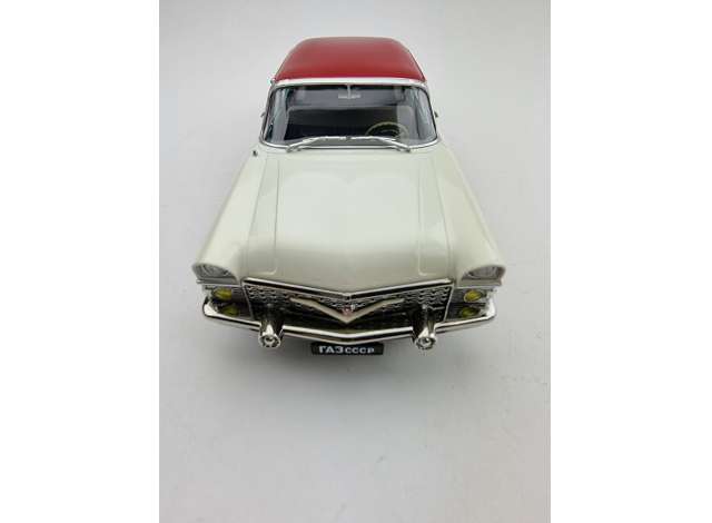Gaz 13 Seagull 1:18