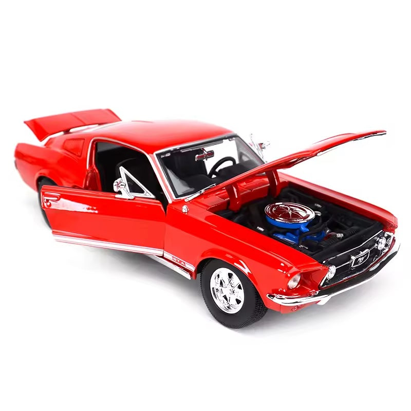 Ford Ford Mustang 1967 1:18