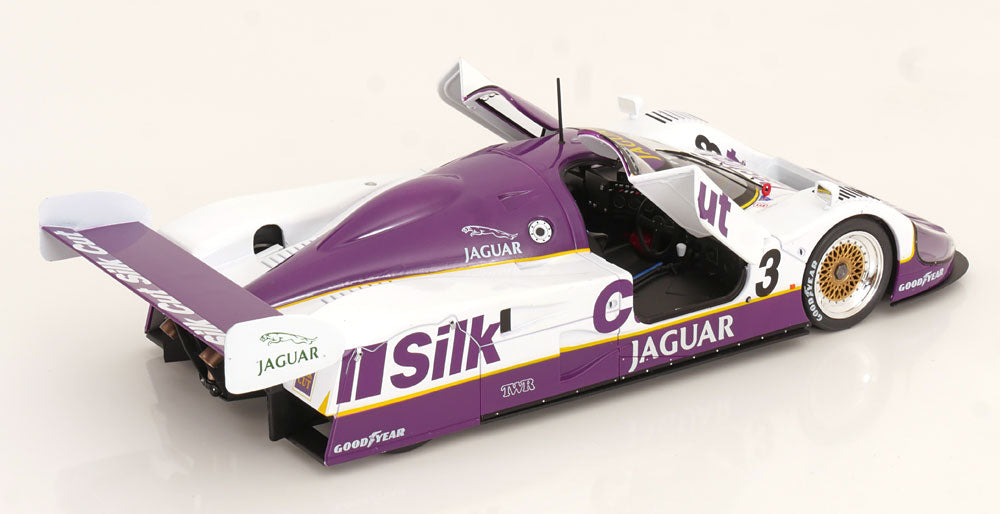 Jaguar XJR-12 Le Mans 1990 Brundle/Nielsen/Cobb 1:18