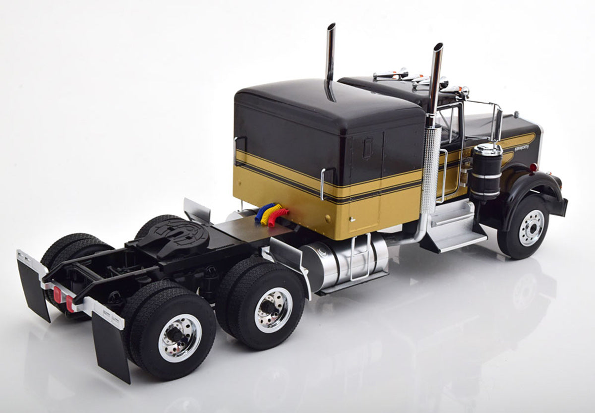 Kenworth W900 1:18