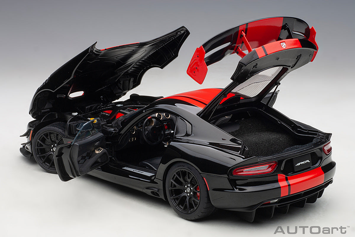 Dodge Viper ACR 1:18