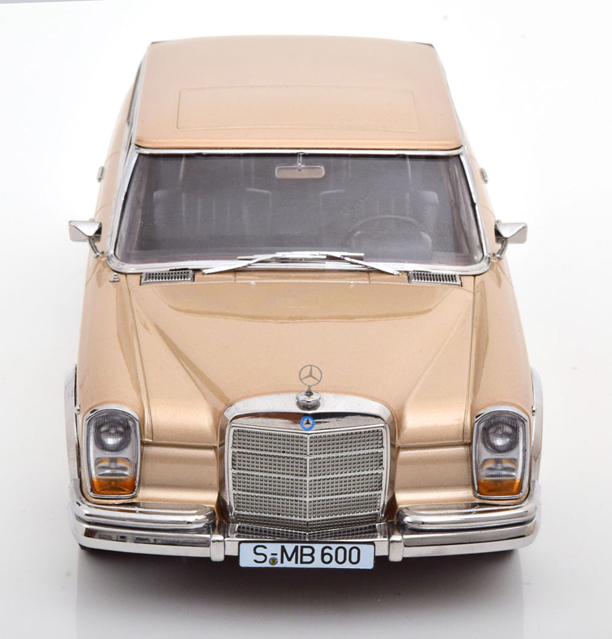 Mercedes 600 SWB W100 1963 1:18