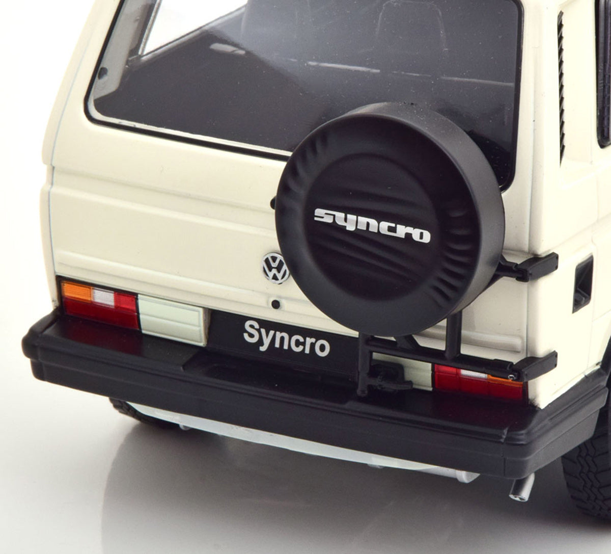 Volkswagen VW Bus T3 Syncro 1987 1:18