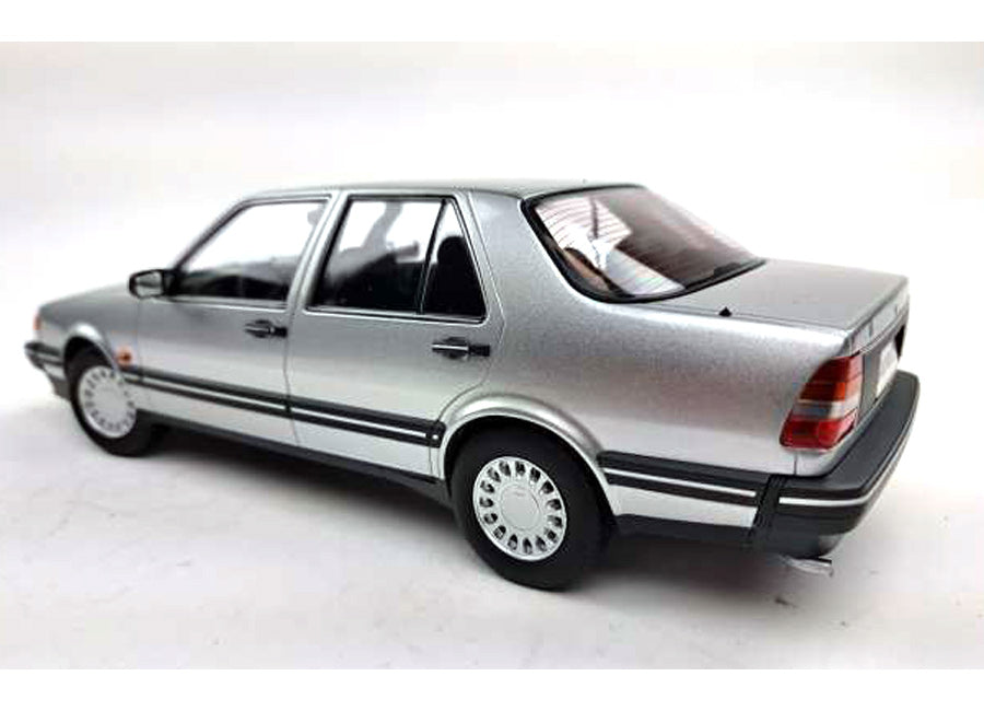 Saab 9000 CD Turbo 1990 1:18