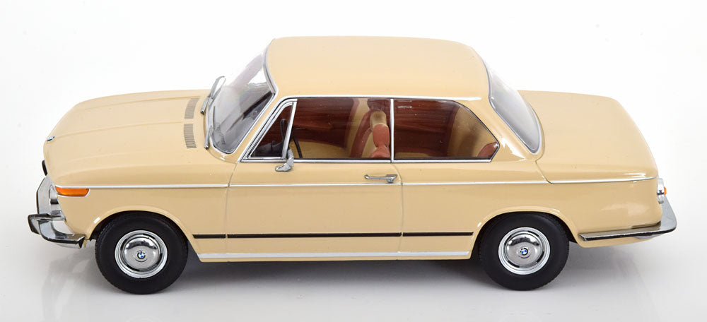 BMW 1602 1.Serie 1971 1:18
