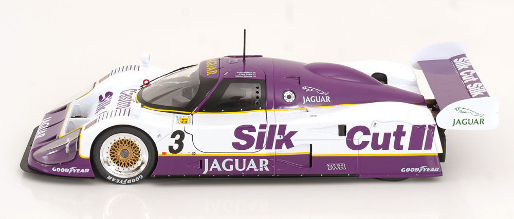 Jaguar XJR-12 Le Mans 1990 Brundle/Nielsen/Cobb 1:18