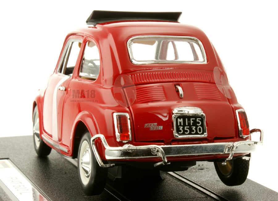 Fiat 500 L 1:24