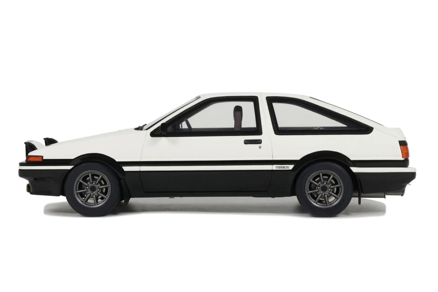 Toyota Sprinter Trueno AE86 1985 1:18