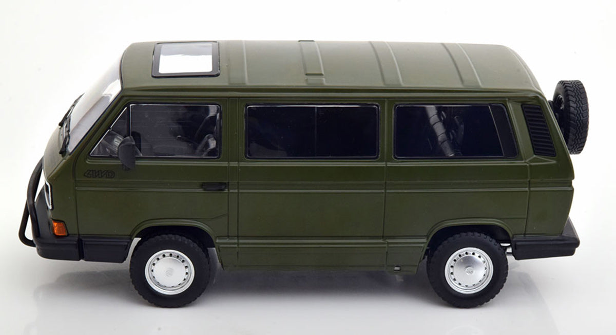 Volkswagen VW Bus T3 Syncro 1987 1:18