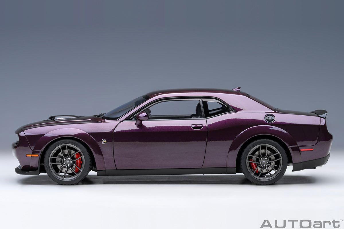 DODGE CHALLENGER R/T 1:18