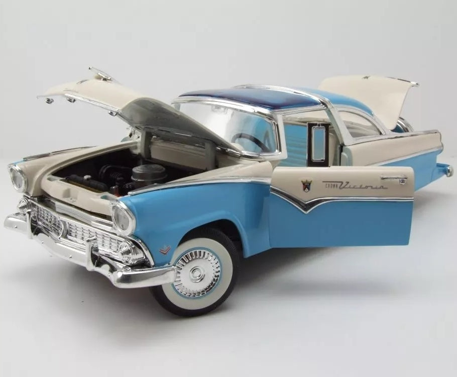 Ford Ford Fairlane Crown Victoria 1955 1:18