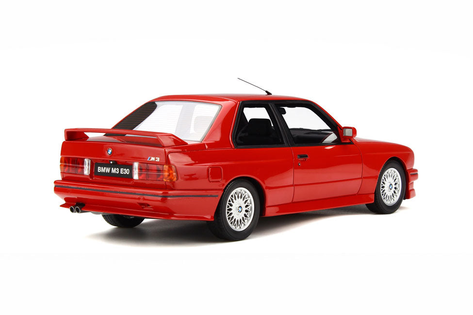 BMW M3 E30 (1986) 1:18