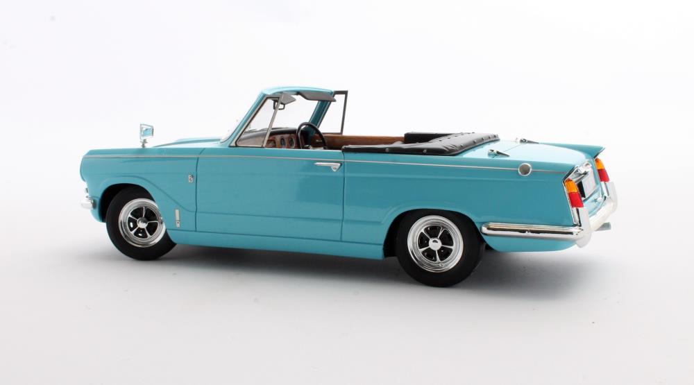 Triumph Vitesse DHC 1:18