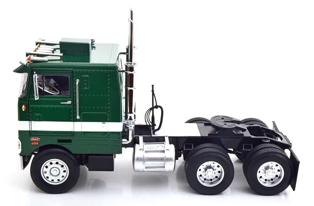 Peterbilt 352 Pacemaker 1977 1:18
