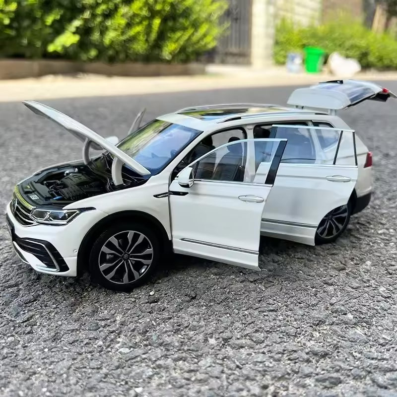 Volkswagen TIGUAN L 1:18