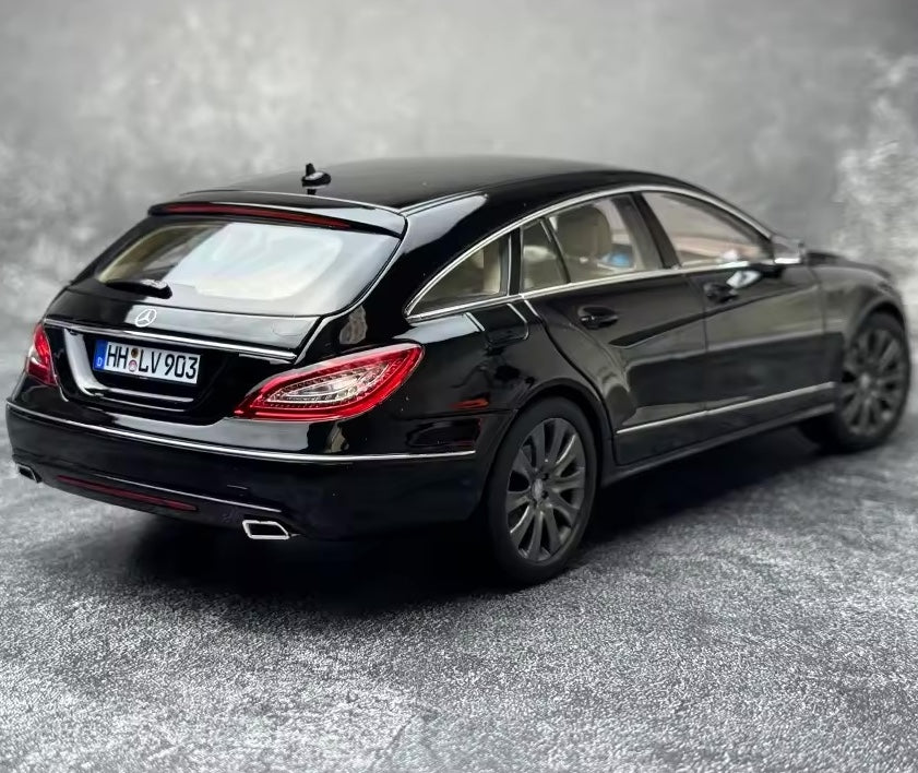 Mercedes-Benz CLS X218 Shooting Brake 1:18