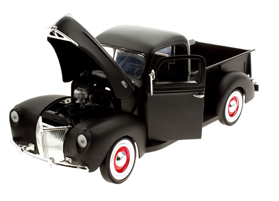 Ford Pick-Up 1:18