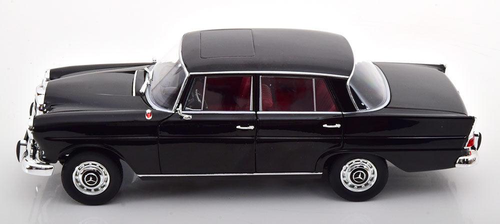 Mercedes 190D W110 1964 1:18