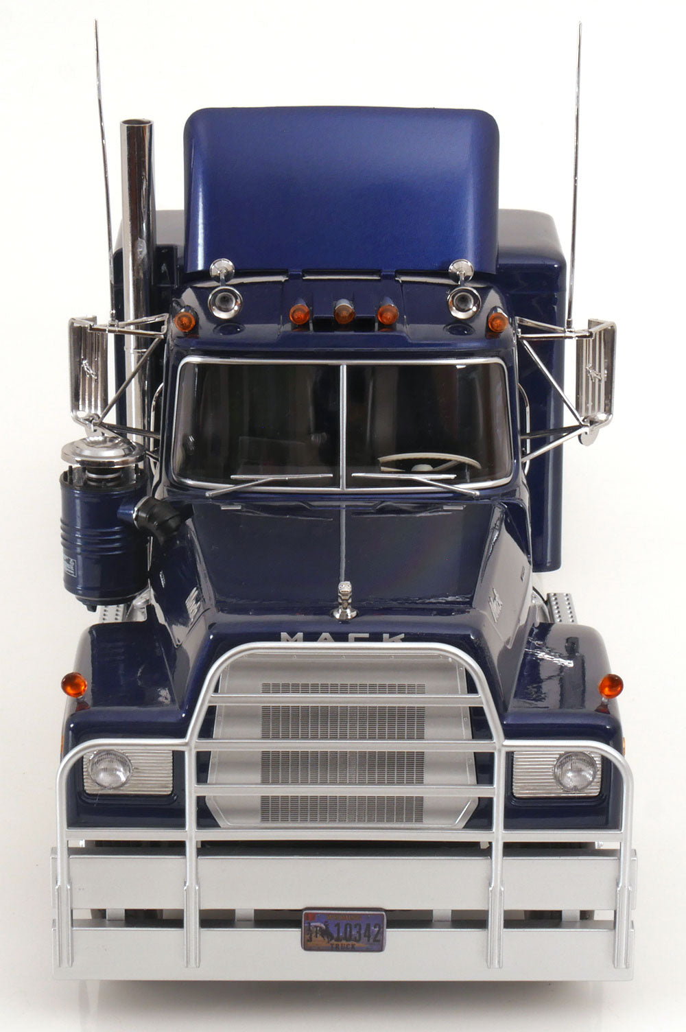 Mack RL700L 1974 1:18