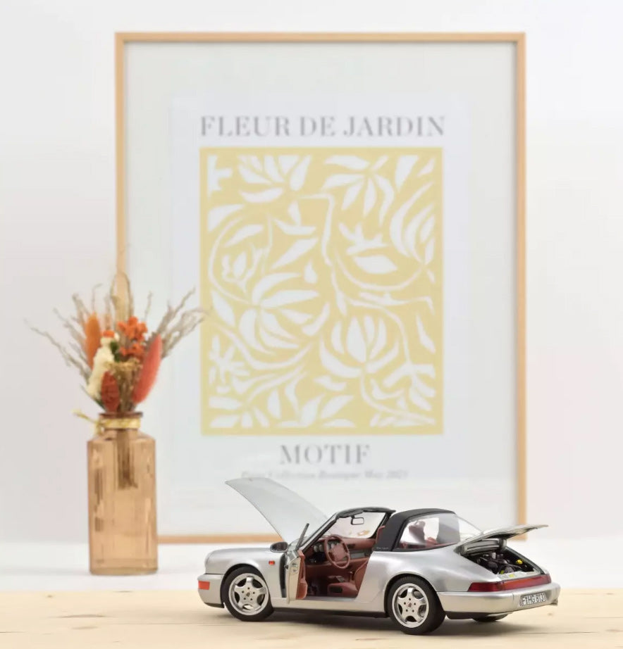 Porsche 911 Carrera 4 Targa 1991 1:18
