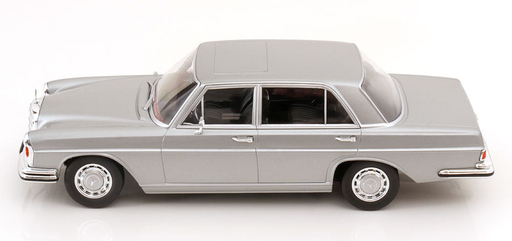 Mercedes 300 SEL 6.3 W109 1967-1972 1:18