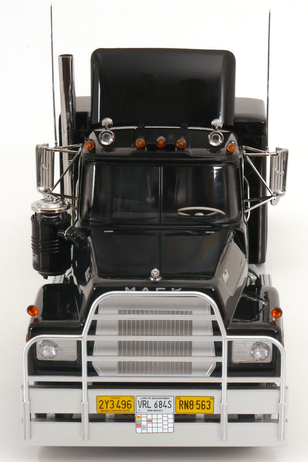 Mack RL700L 1974 1:18