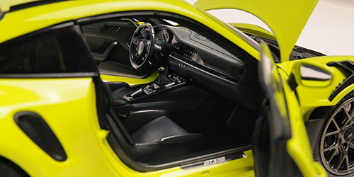 PORSCHE 911 (992) GT3RS 2023 1:18