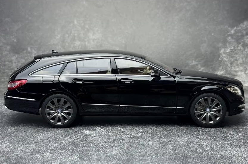 Mercedes-Benz CLS X218 Shooting Brake 1:18