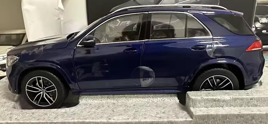 Mercedes-Benz GLE 450 1:18