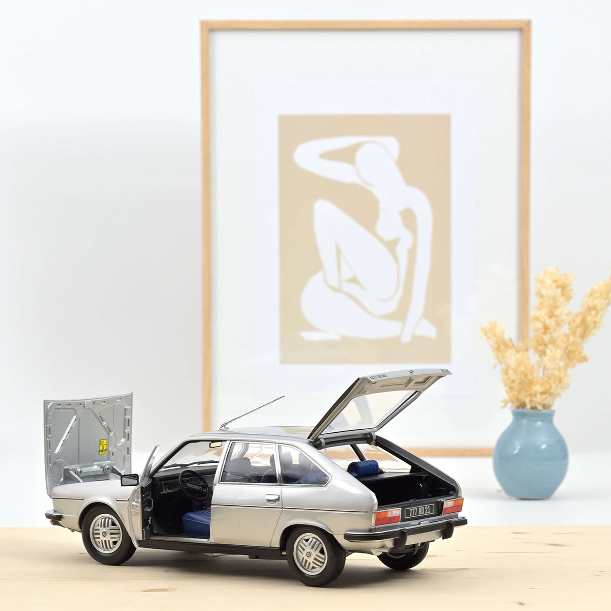 Renault 30 TX 1979 1:18