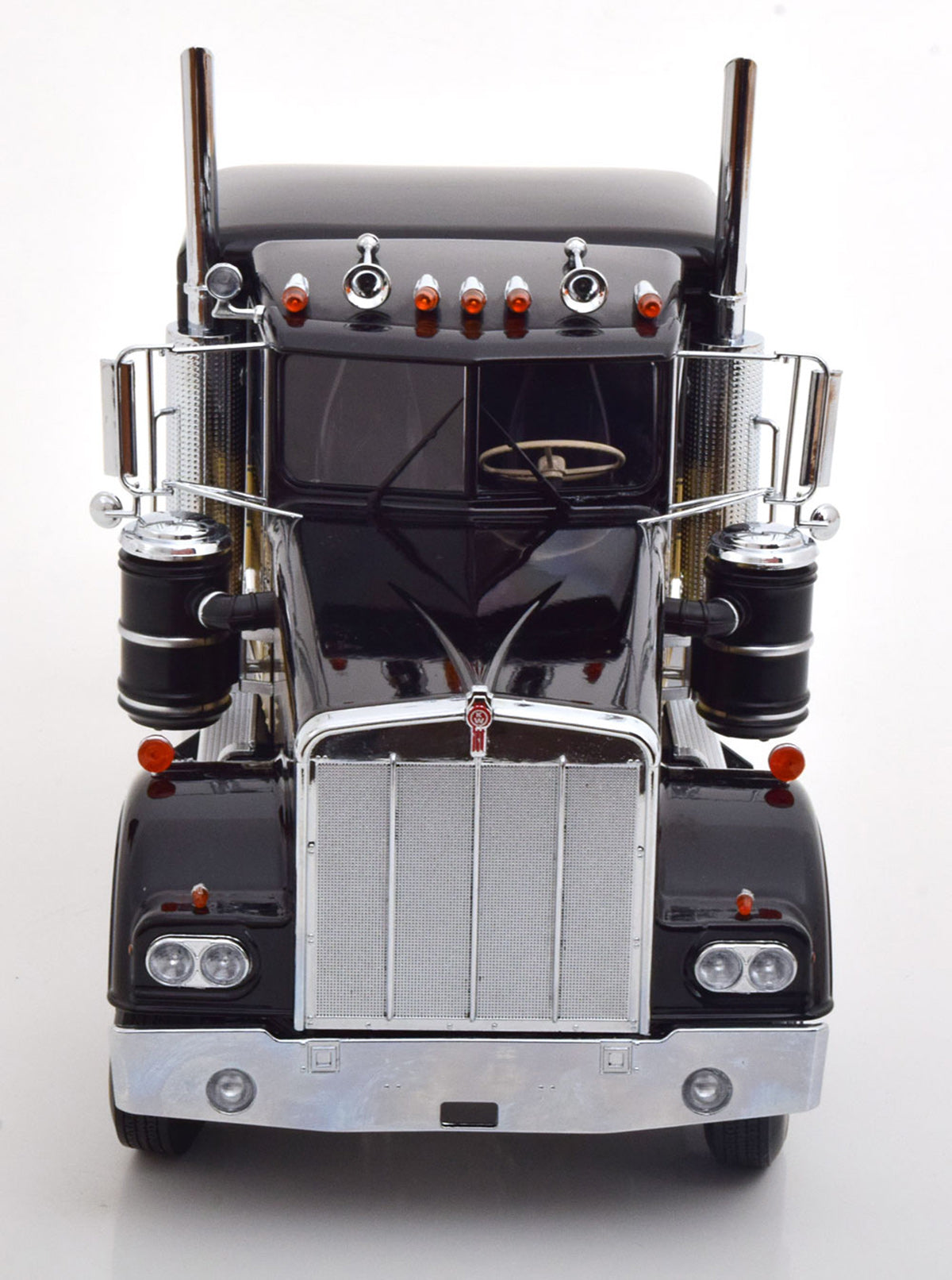 Kenworth W900 1:18