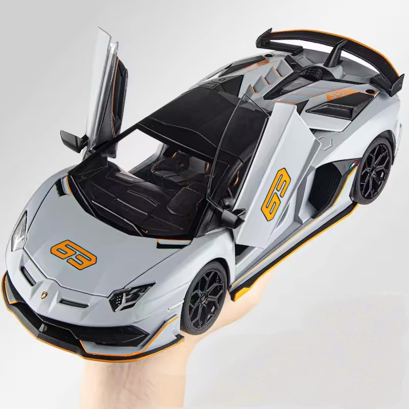 Lamborghini Aventador SVJ 63 1:18