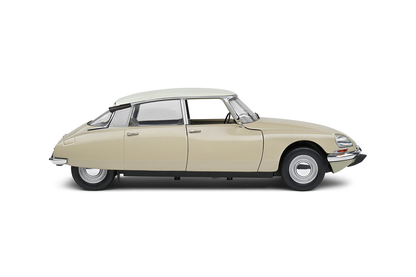 Citroen D Special 1:18