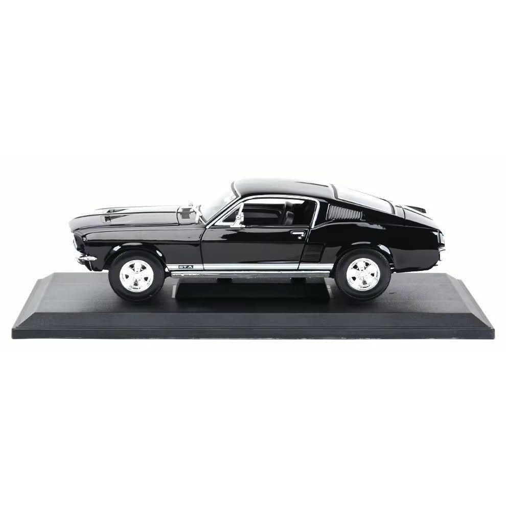Ford Ford Mustang 1967 1:18