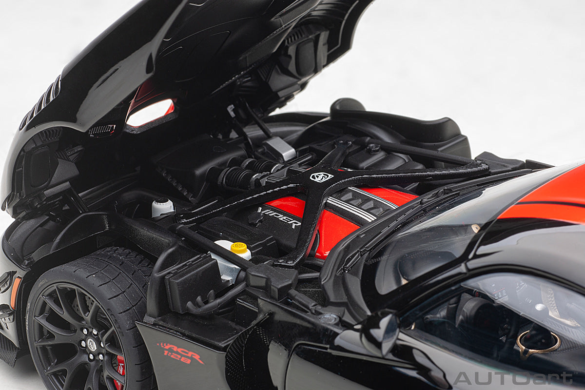 Dodge Viper ACR 1:18