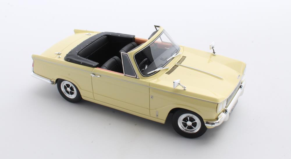 Triumph Vitesse DHC 1:18