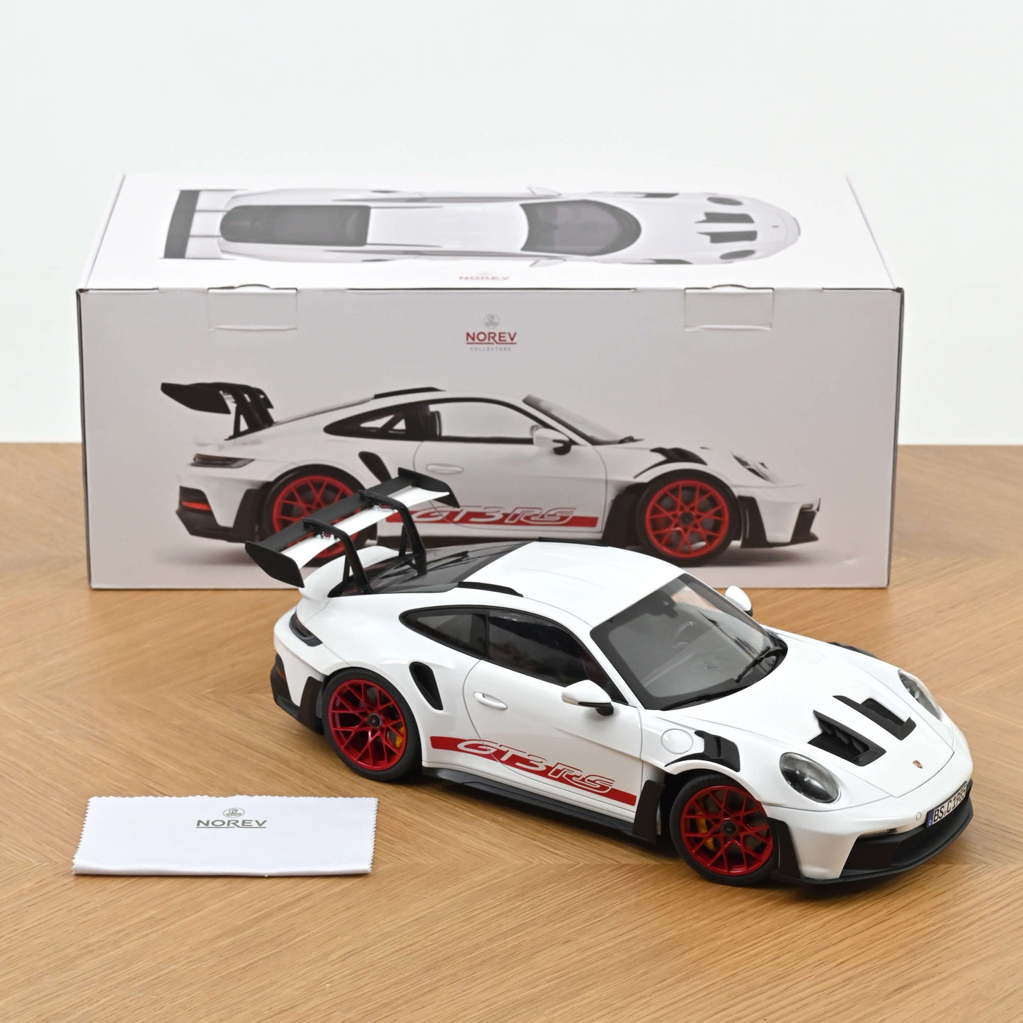Porsche 911 GT3 RS 2022 1:12