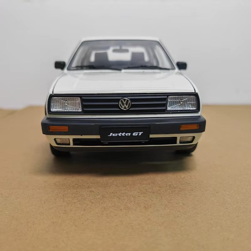 Volkswagen Jetta GT MK2 1:18