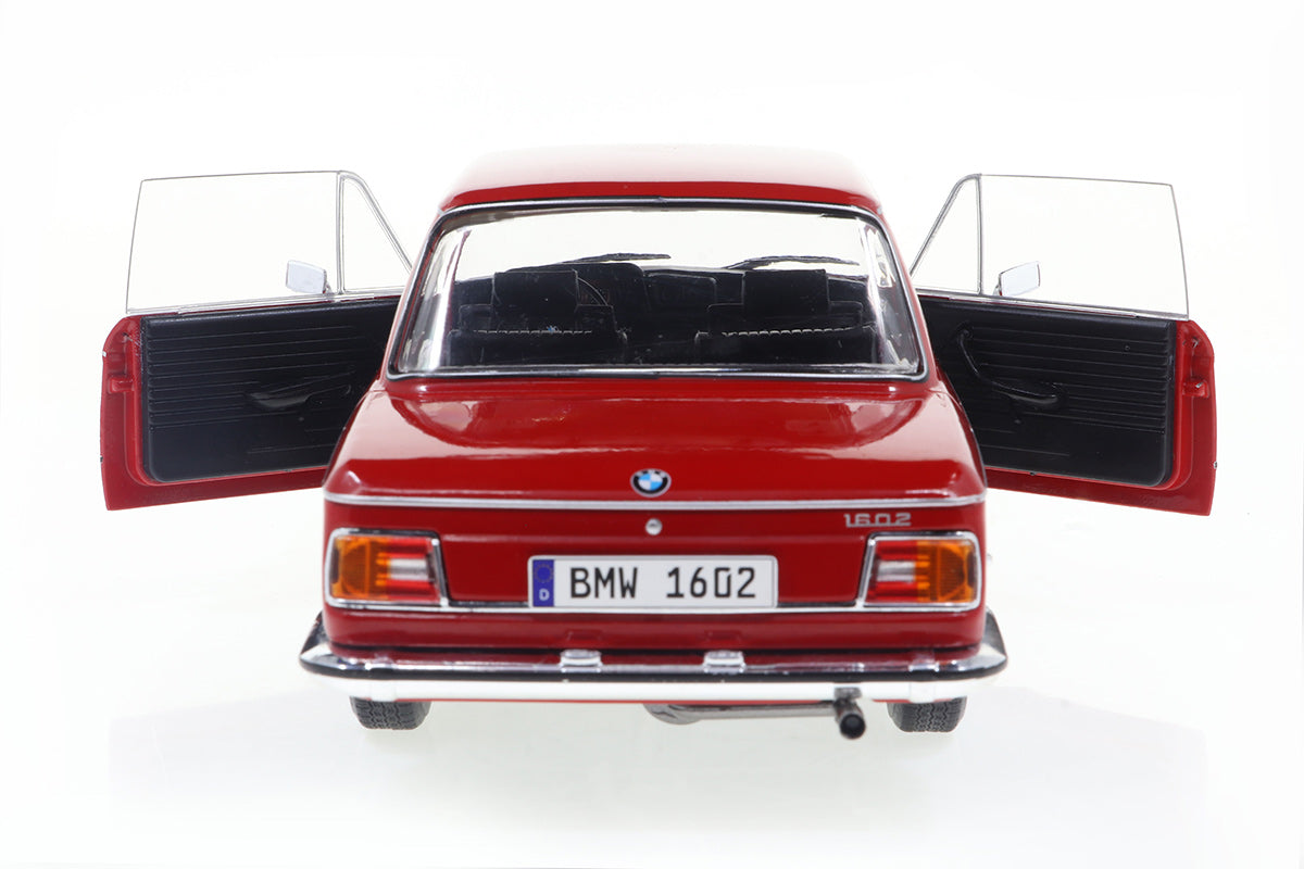 BMW 1602 1971 1:18