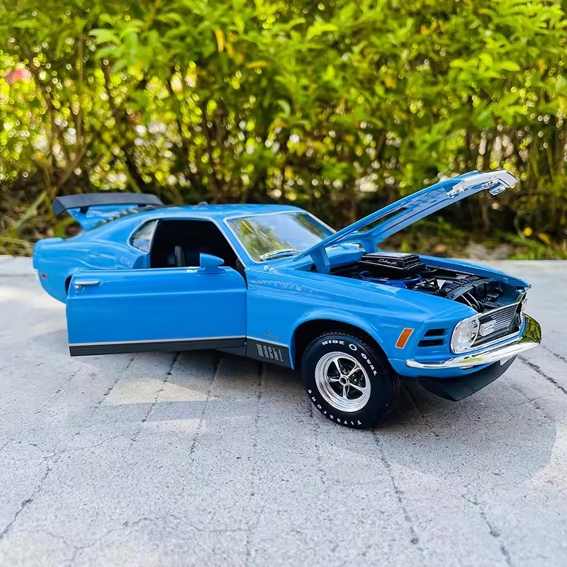 Ford Mustang Mach 1 1970 1:18