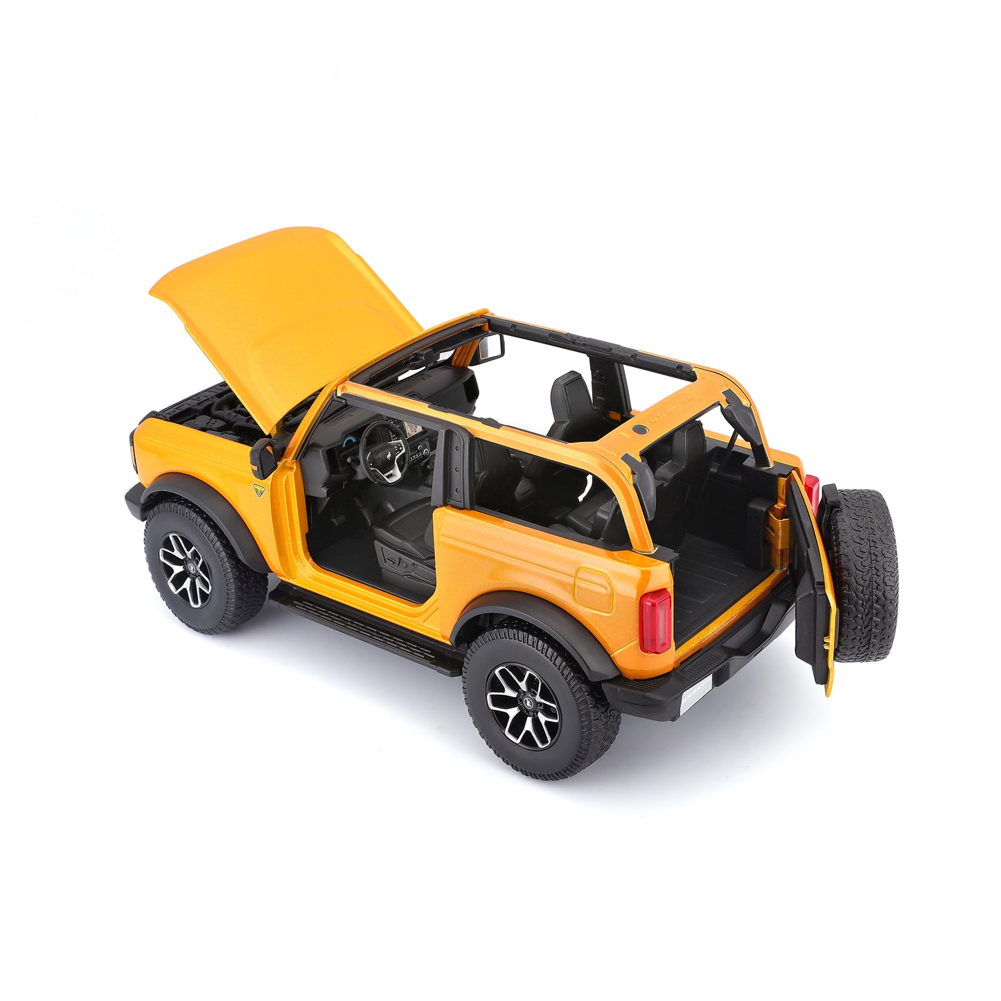 Ford Bronco 2021 1:18