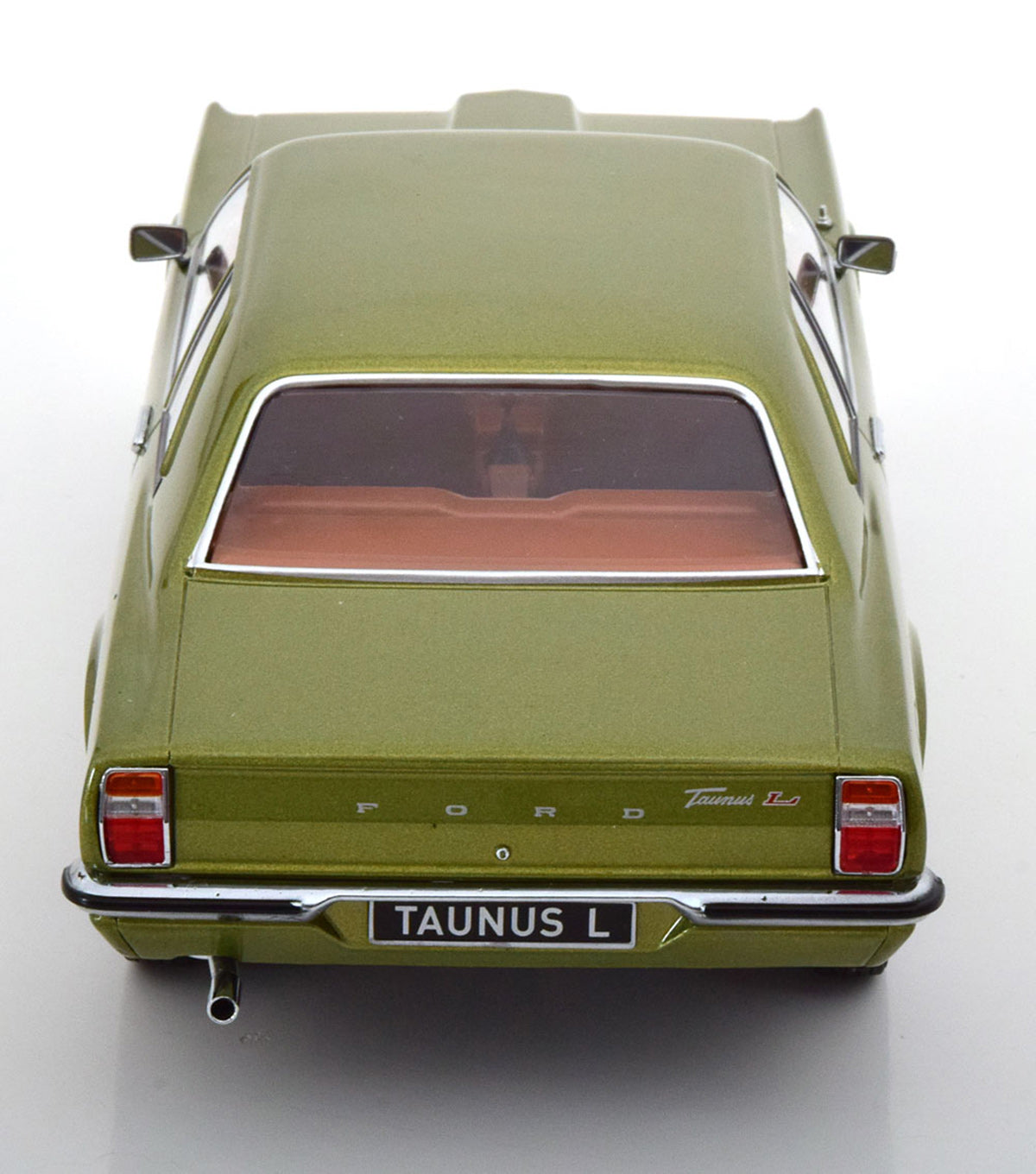 Ford Taunus Limousine 1971 1:18