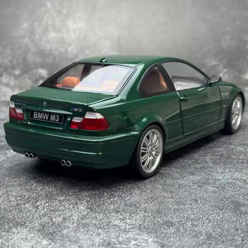 BMW E46 M3 2000 1:18